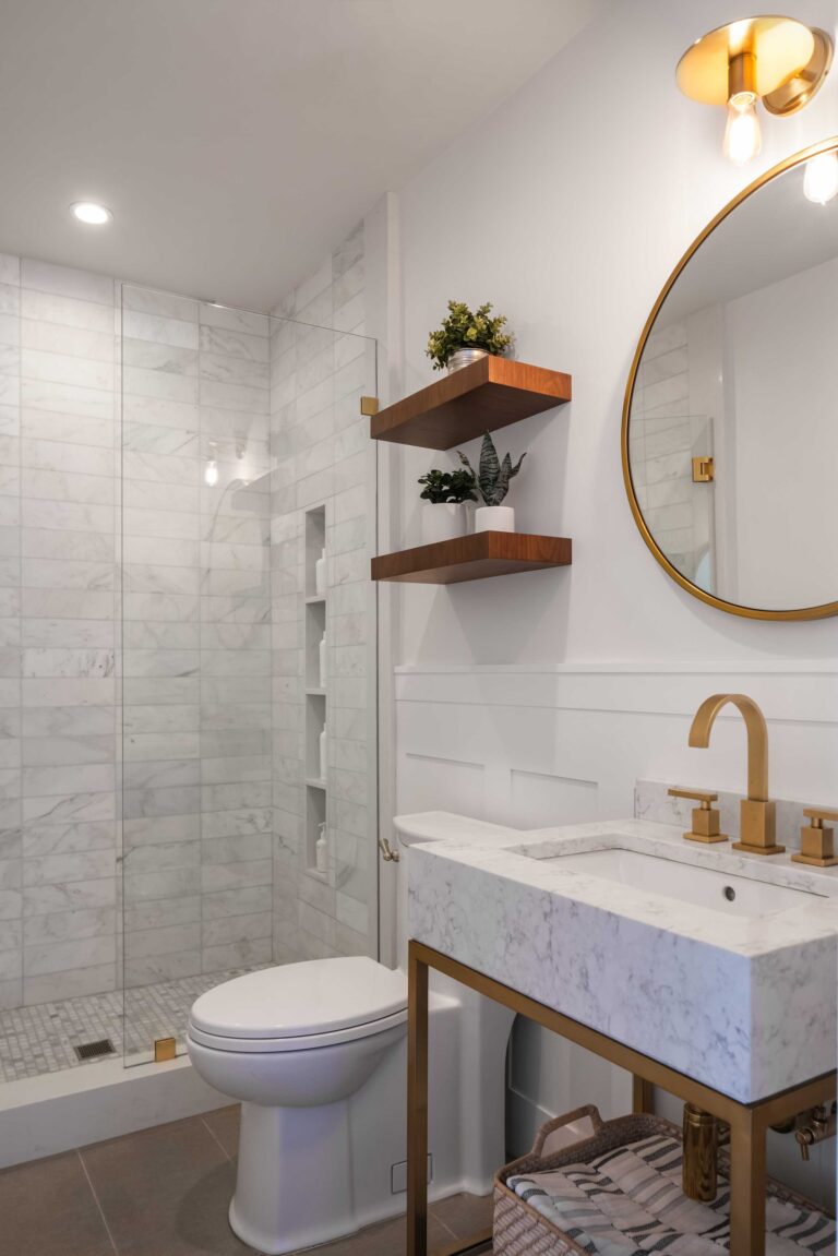 /small-bathroom-makeover-ideas